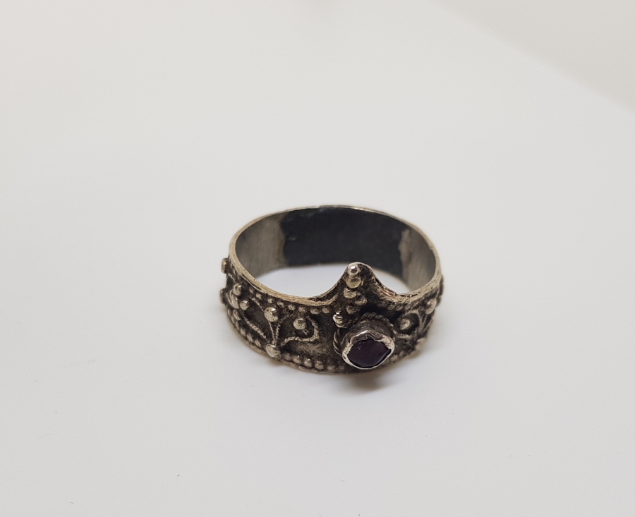 OSMANLI DÖNEMİ KABARTMA İŞÇİLİKLİ GÜMÜŞ ZİHGİR - OKÇU YÜZÜĞÜ