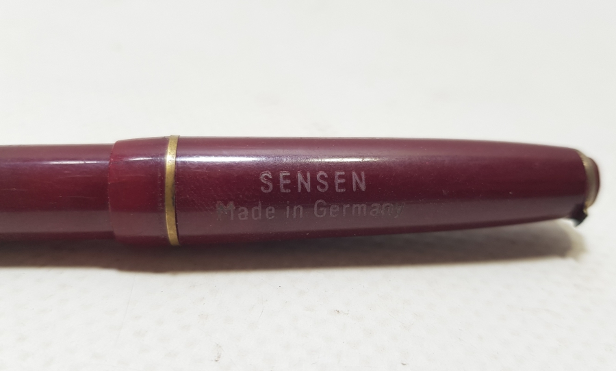 14 AYAR ALTIN UÇLU ANTİKA DOLMA KALEM