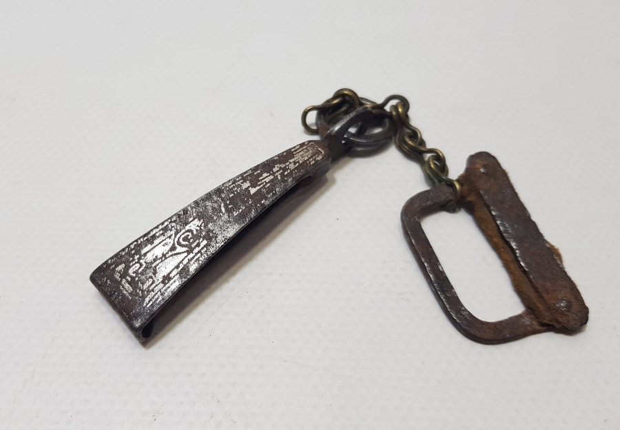 OSMANLI DÖNEMİ TUTMAÇLI KAVI İLE ÇOK NADİR SÜVARİ KAV ÇAKMAĞI