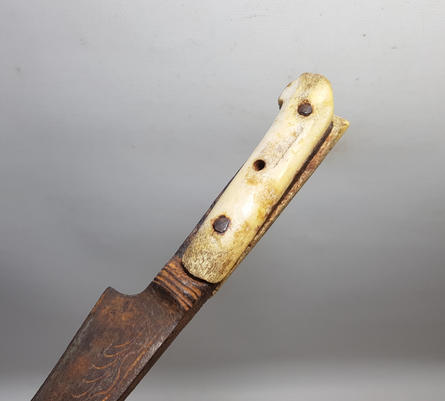 OSMANLI DÖNEMİ KEMİK SAPLI İKİ TARAFI DA HAYAT AĞAÇLI DERVİŞ YATAĞANI