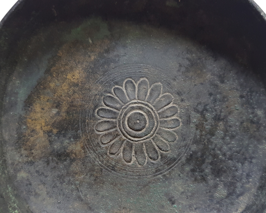 OSMANLI DÖNEMİ NADİR FORMDA YIĞMA KENAR BRONZ KASE