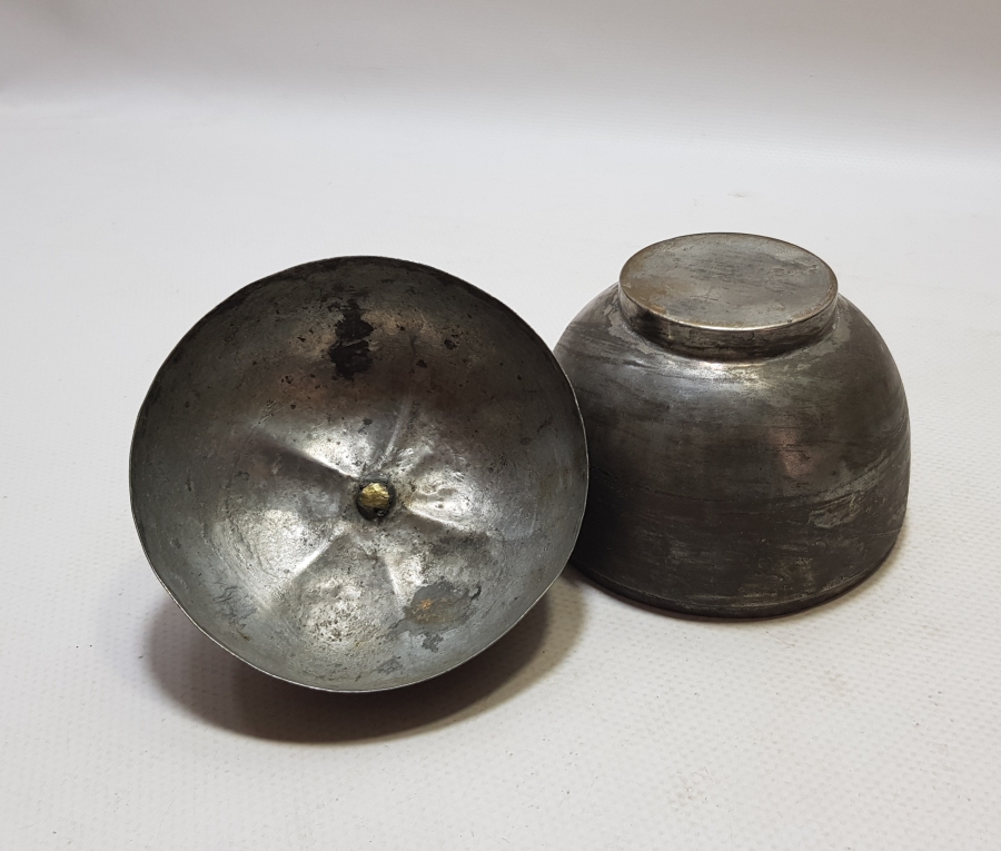 OSMANLI DÖNEMİ ÇOK NADİR KAPAKLI VE MEVLEVİ SİKKELİ TEKKE İŞİ MAYALIK