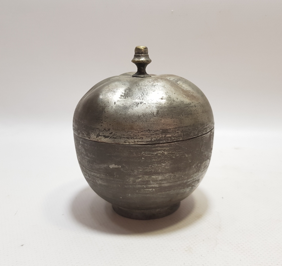 OSMANLI DÖNEMİ ÇOK NADİR KAPAKLI VE MEVLEVİ SİKKELİ TEKKE İŞİ MAYALIK