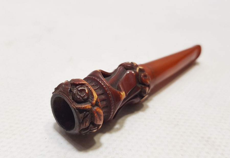 SIKMA KEHRİBAR EMZİKLİ OSMANLI DÖNEMİ NADİR SİGARA AĞIZLIĞI