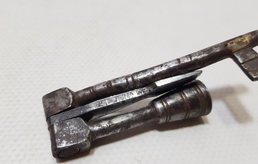 OSMANLI DÖNEMİ ÇOK NADİR KOMPARTMAN ANAHTARLARI