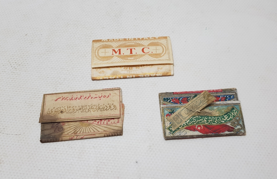 OSMANLI DÖNEMİ 3 ADET İÇİ DOLU SİGARA KAĞIDI