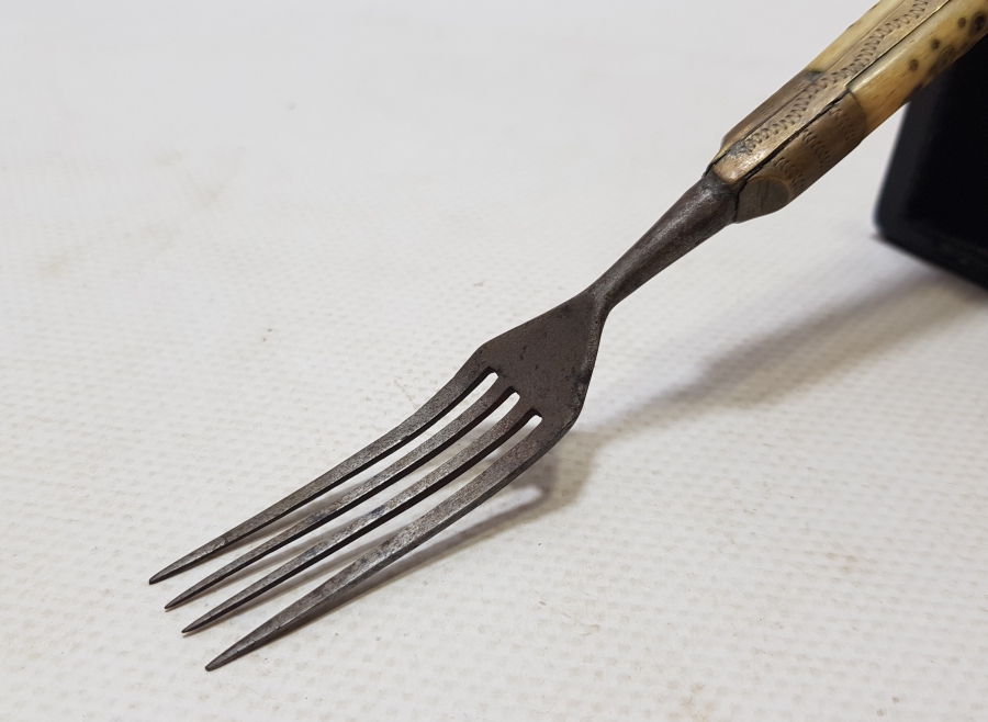 OSMANLI DÖNEMİ KOÇ BAŞI SAPLI BOSNA İŞİ SEYAHAT ÇATALI