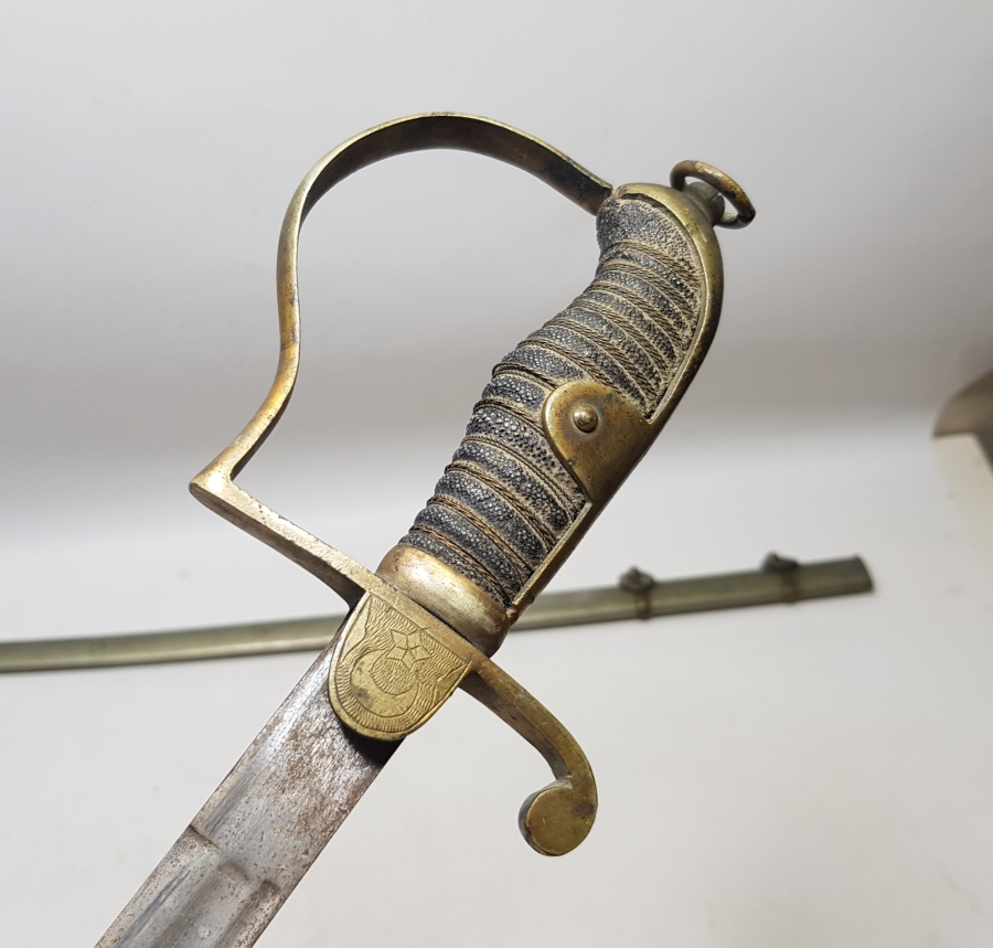 OSMANLI DÖNEMİ İGUANA SAPLI ÇOK NADİR SUBAY KILICI