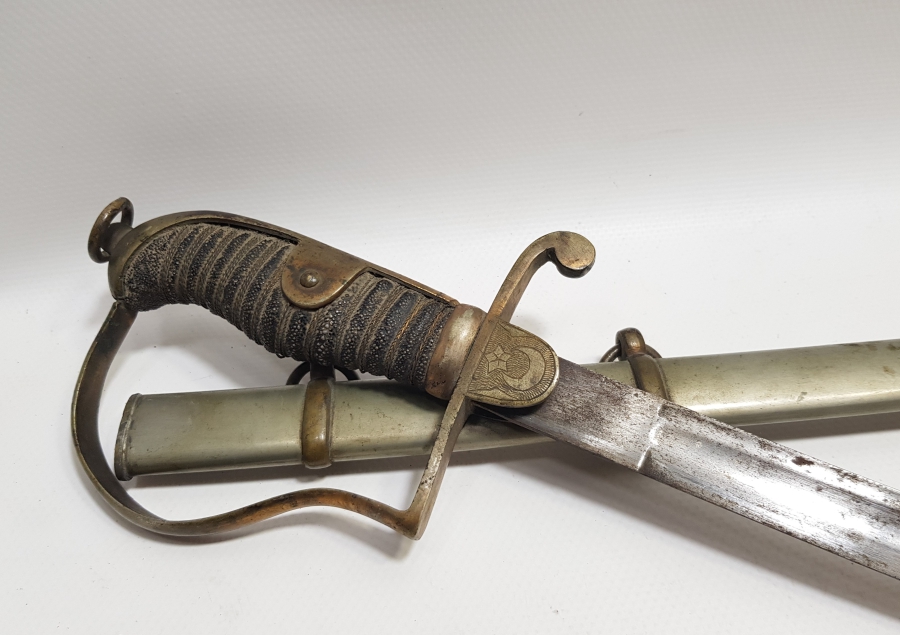 OSMANLI DÖNEMİ İGUANA SAPLI ÇOK NADİR SUBAY KILICI