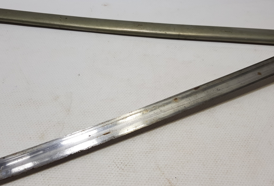 OSMANLI DÖNEMİ İGUANA SAPLI ÇOK NADİR SUBAY KILICI