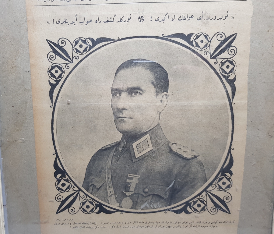 1926 TARİHLİ ATATÜRK KAPAKLI RESİMLİ GAZETE İSİMLİ DERGİ KAPAĞI