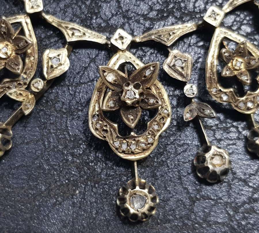 OSMANLI DÖNEMİ GÜL MODEL ELMAS GERDANLIK