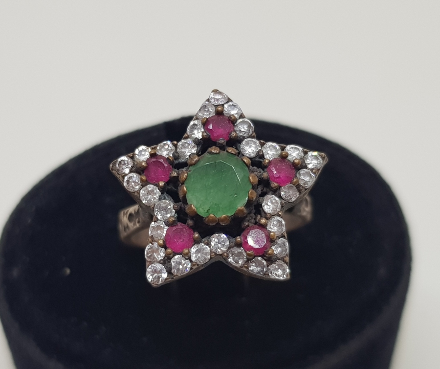 YILDIZ FORMLU HÜRREM GÜMÜŞ YÜZÜK