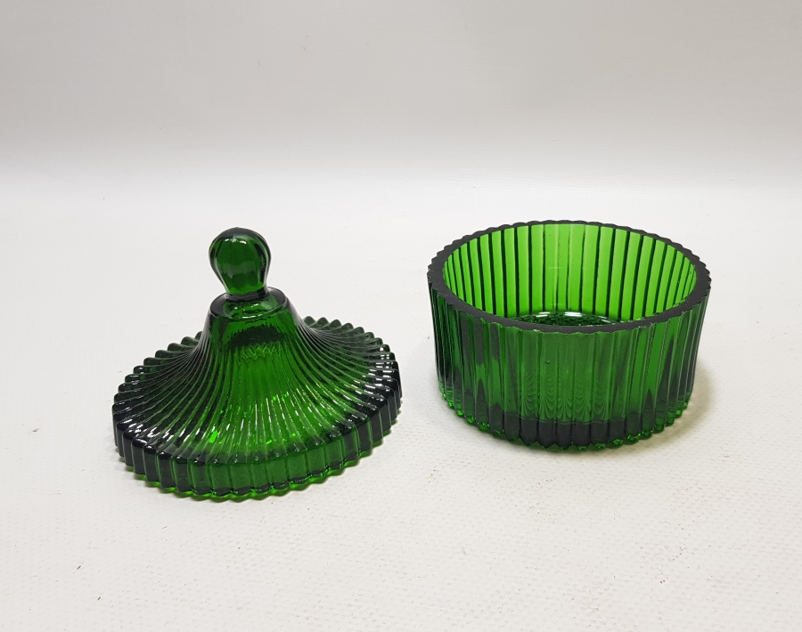 KRİSTAL KESME İŞÇİLİKLİ ŞEMSELİ MODEL OSMANLI DÖNEMİ KAPAKLI MACUNLUK