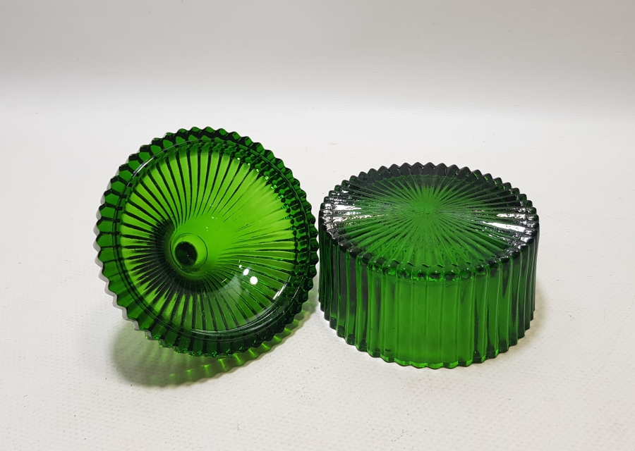 KRİSTAL KESME İŞÇİLİKLİ ŞEMSELİ MODEL OSMANLI DÖNEMİ KAPAKLI MACUNLUK