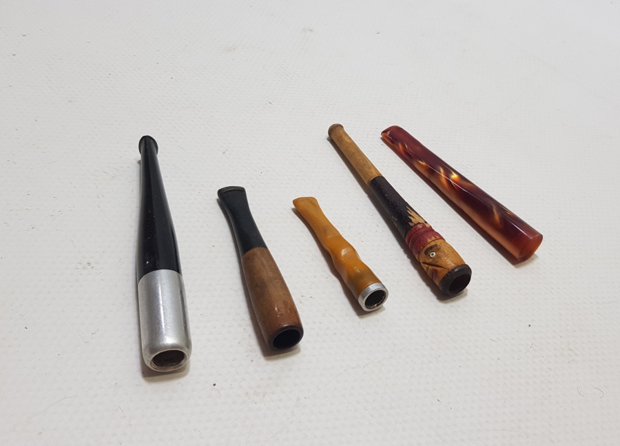 ANTİKA SİGARA AĞIZLIĞI LOTU