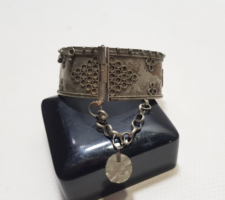 OSMANLI DÖNEMİ ÇOK NADİR ERMENİ YAPIMI GÜMÜŞ KÜRT GELİN BİLEZİĞİ