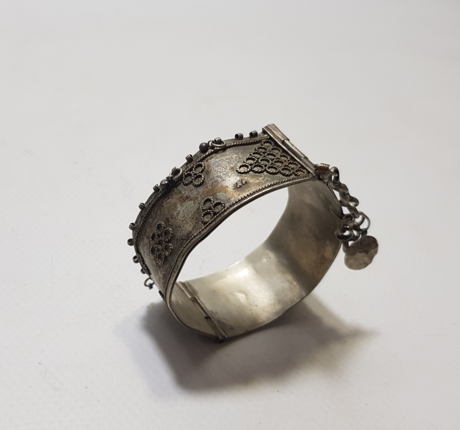 OSMANLI DÖNEMİ ÇOK NADİR ERMENİ YAPIMI GÜMÜŞ KÜRT GELİN BİLEZİĞİ