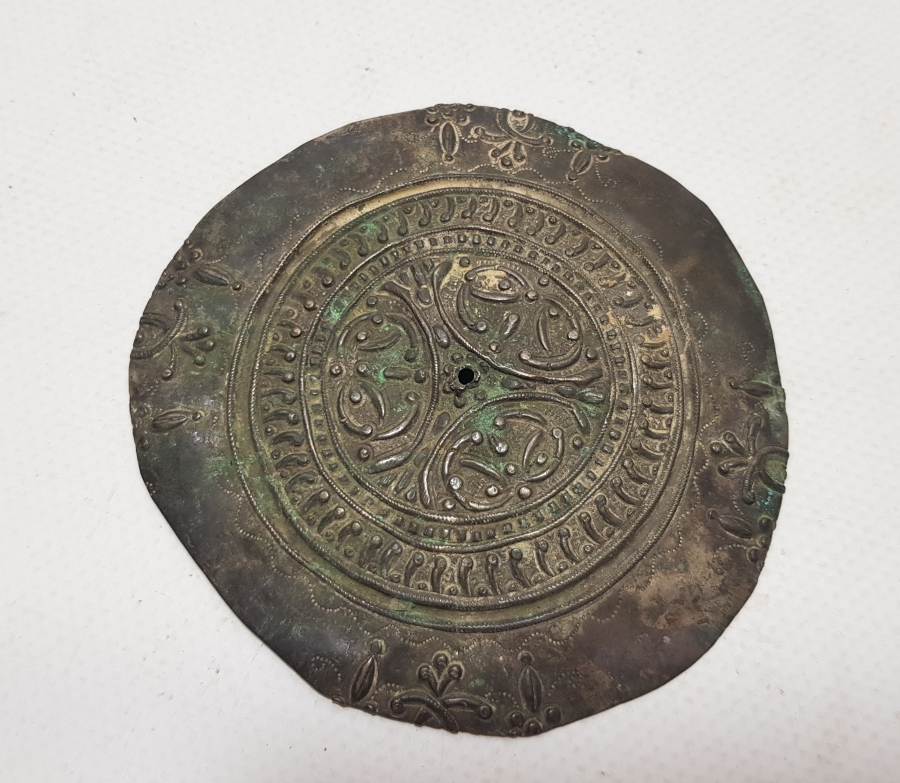 OSMANLI DÖNEMİ KALEM VE KABARTMA İŞÇİLİKLİ GELİN TEPELİĞİ