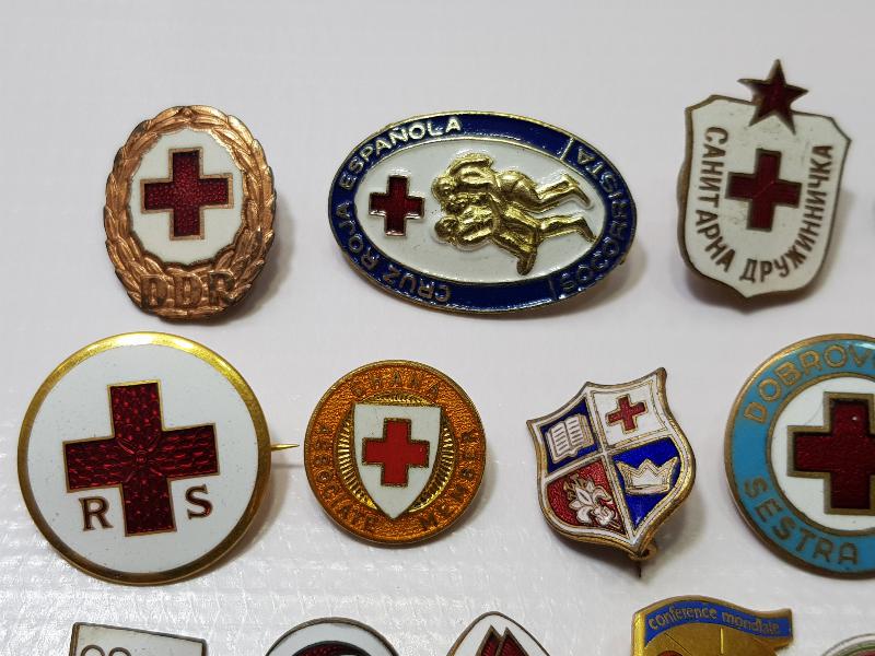 HAZIR KOLEKSİYON - MİNELİ KIZILHAÇ VE KIZILAY ROZET LOTU