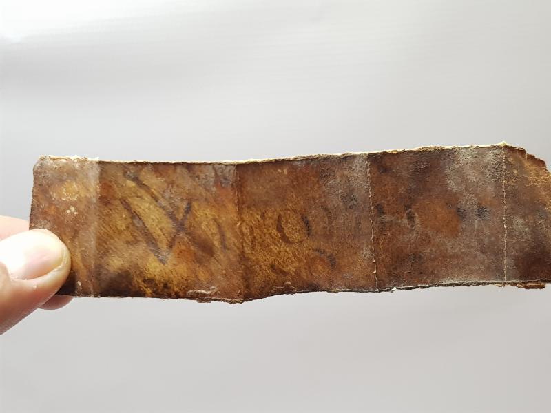 DERİ KILIFI İÇİNDE İBRANİCE EL YAZMA TILSIM DUASI BULUNAN ÇOK NADİR HAMAYIL