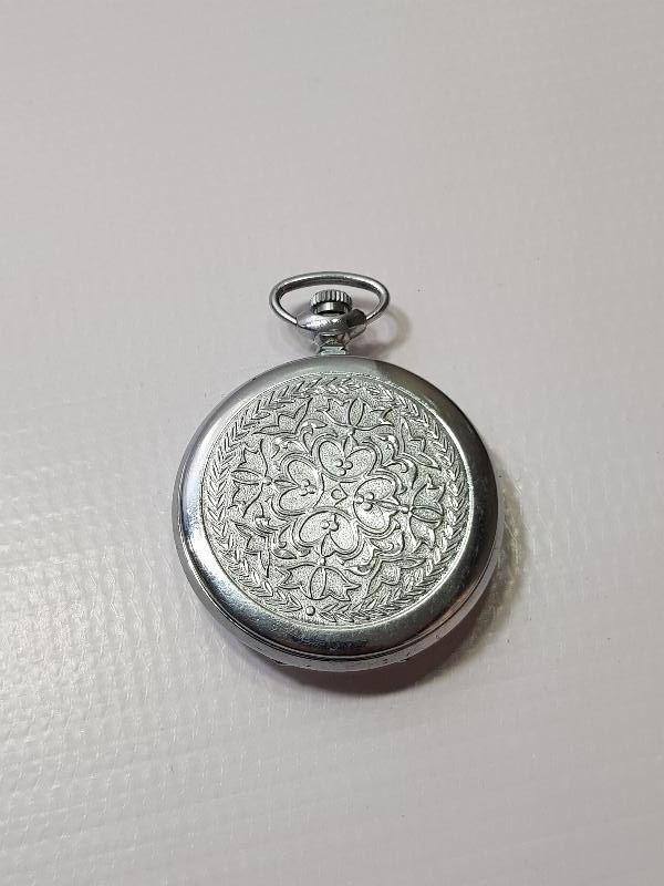 ANTİKA RUS YAPIMI GRAVÜRLÜ MOLNİA CEP SAATİ