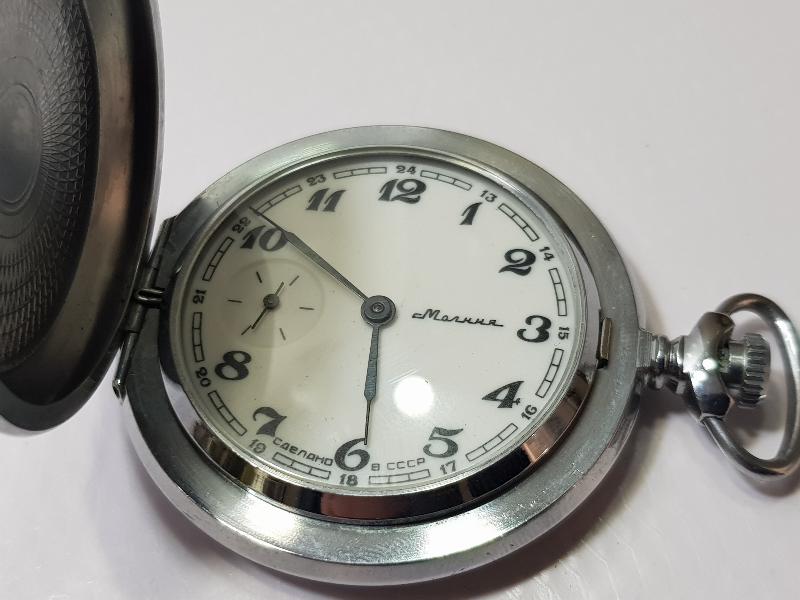 ANTİKA RUS YAPIMI GRAVÜRLÜ MOLNİA CEP SAATİ