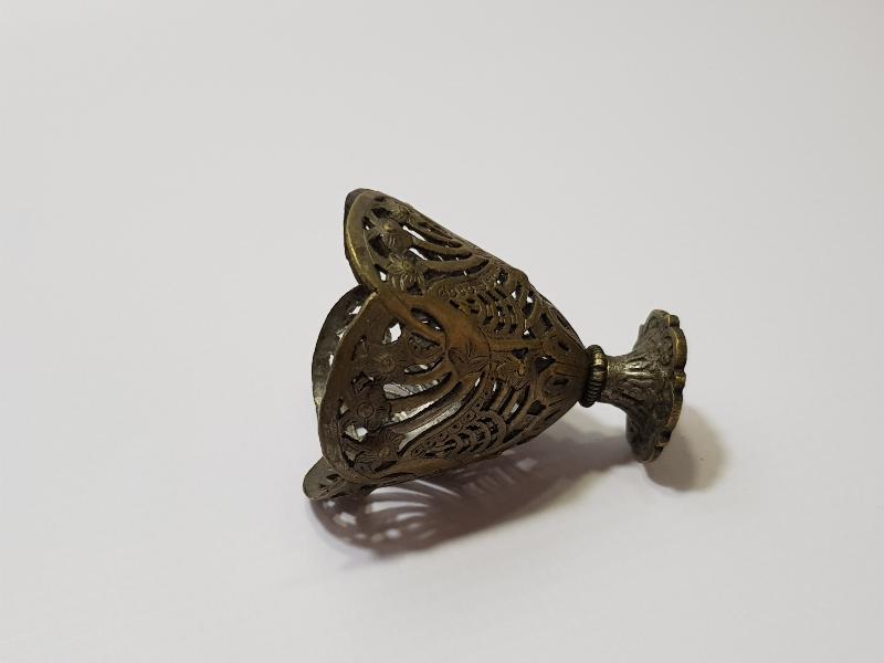 OSMANLI DÖNEMİ SÜLEYMANİYE İŞİ KIL TESTERE İŞÇİLİKLİ KAHVE FİNCANI ZARFI