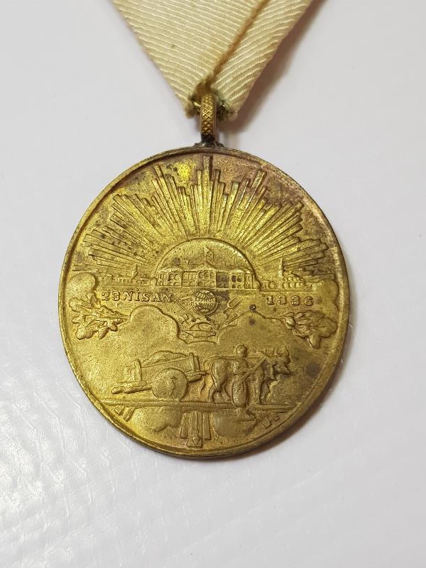 YÜKSEK KONDİSYONDA İSTİKLAL MADALYASI