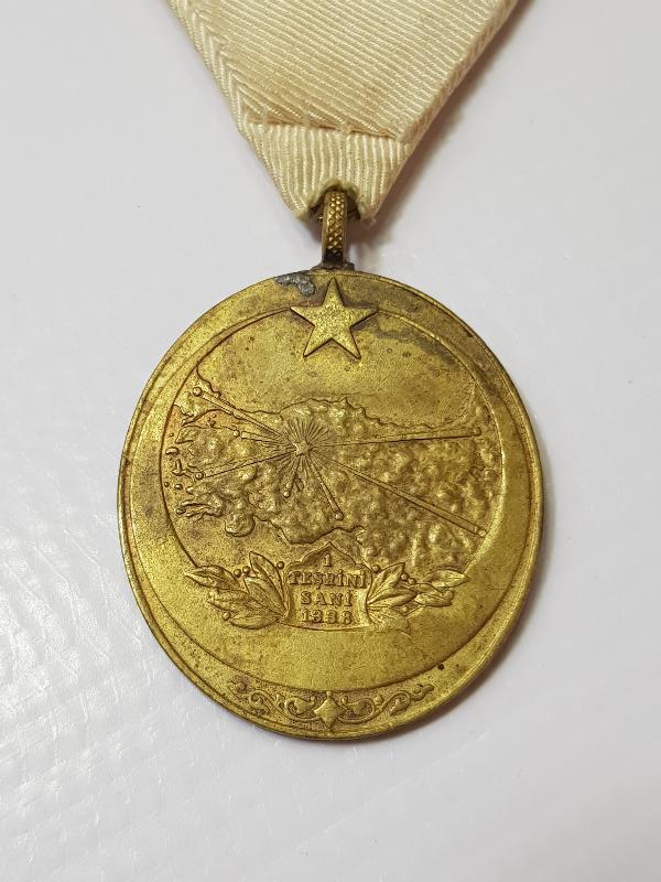 YÜKSEK KONDİSYONDA İSTİKLAL MADALYASI