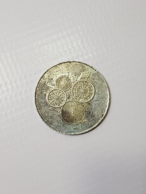 MERCEDES DAIMLER- BENZ 1986 TARİHLİ GÜMÜŞ MADALYA