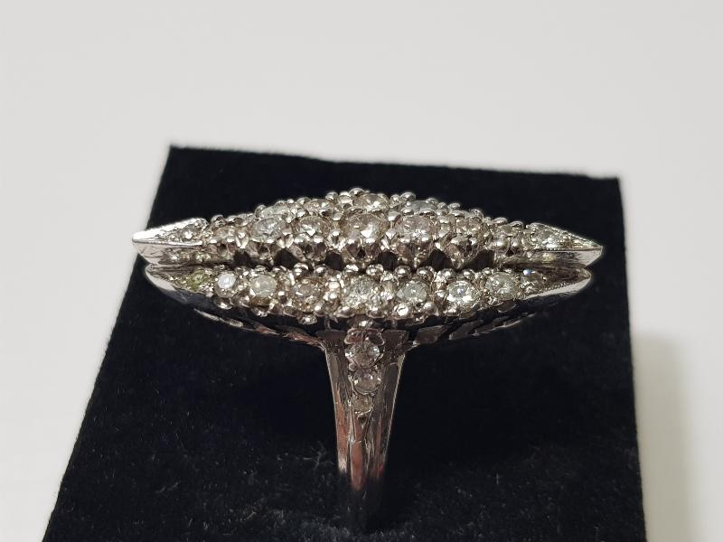 PIRLANTA TAŞLARLA SÜSLÜ ANTİKA MEKİK YÜZÜK