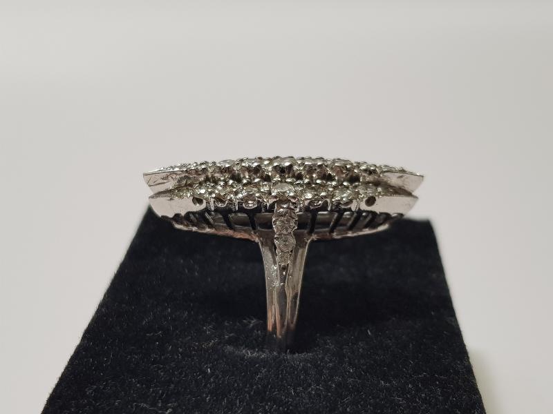 PIRLANTA TAŞLARLA SÜSLÜ ANTİKA MEKİK YÜZÜK