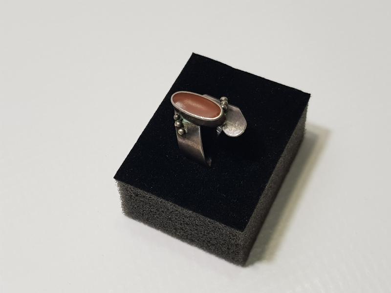 AKİK TAŞLI GÜMÜŞ YÜZÜK