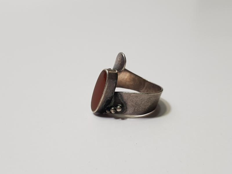 AKİK TAŞLI GÜMÜŞ YÜZÜK