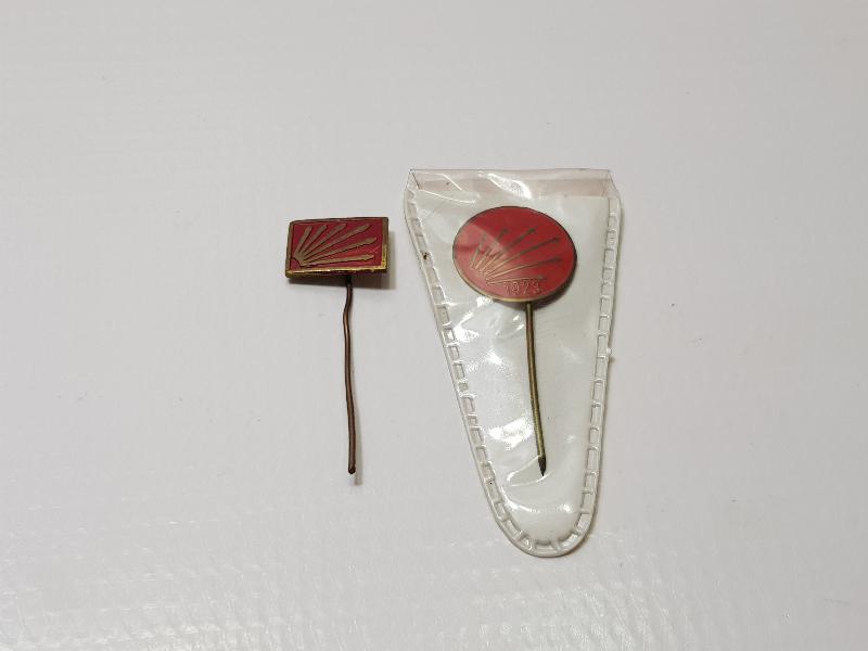 İKİ ADET ANTİKA CHP ROZET