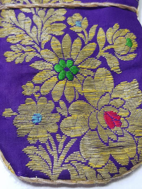 OSMANLI DÖNEMİ ALTIN SIRMA İŞLEMELİ MOR RENKLİ ELMASİYE KESE