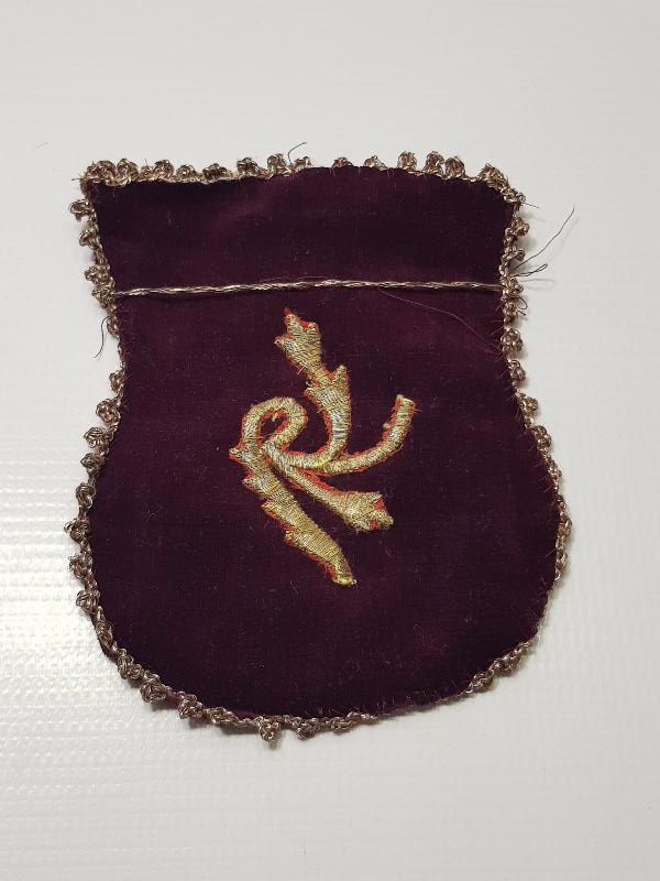 OSMANLI DÖNEMİ ALTIN SIRMA İŞLEMELİ KESE