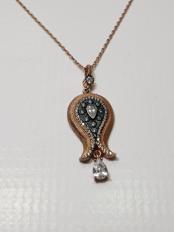 LALE FORMLU GÜMÜŞ KOLYE