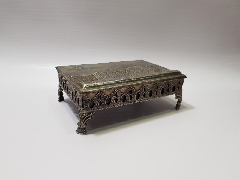 ŞEKER SANAYİİNDE 50. YIL KAPAKLI ŞEKERLİK