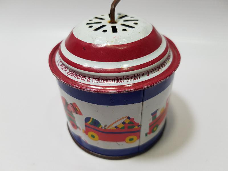 ANTİKA TENEKE OYUNCAK MÜZİK KUTUSU