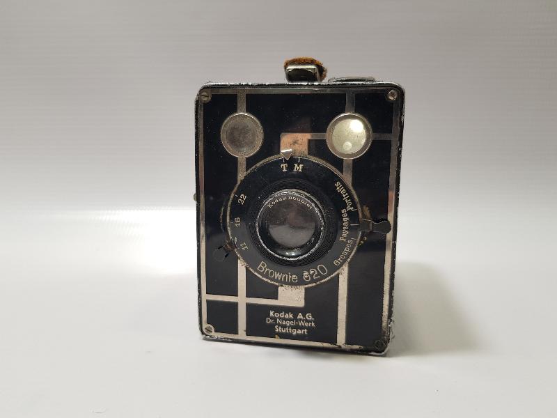 ANTİKA FOTOĞRAF MAKİNESİ