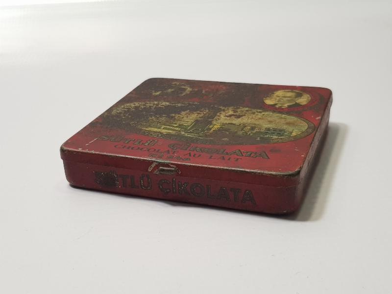 ATATÜRK GÖRSELLİ MELBA ÇİKOLATA KUTUSU