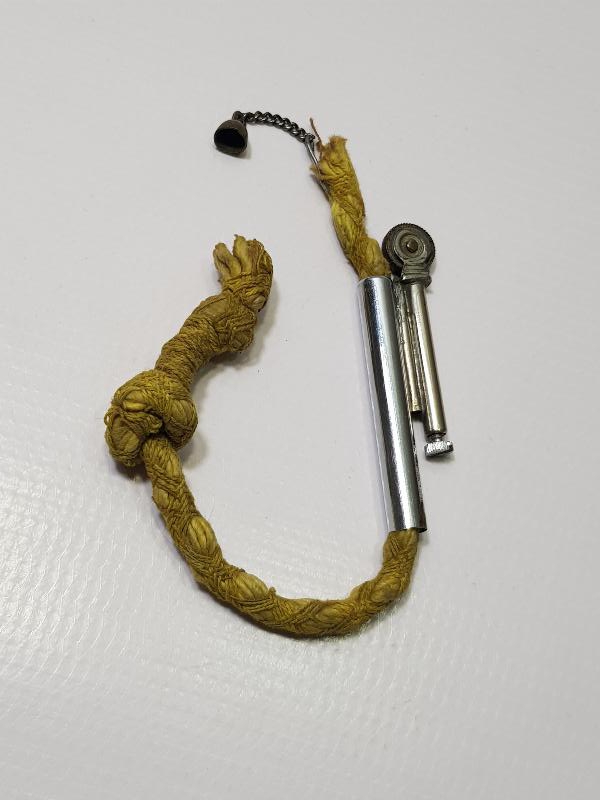 OSMANLI DÖNEMİ YÜKSEK KONDİSYONDA HALATLI SUBAY ÇAKMAĞI