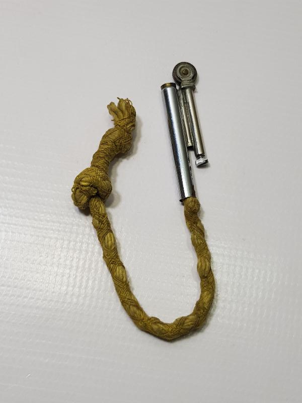 OSMANLI DÖNEMİ YÜKSEK KONDİSYONDA HALATLI SUBAY ÇAKMAĞI