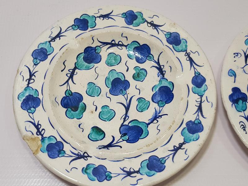 ANTİKA KÜTAHYA İŞİ BİR ÇİFT KÜL TABLASI