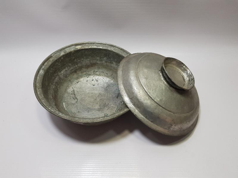 OSMANLI DÖNEMİ ÜZERİ OSMANLICA YAZILI HİLALİ AHMER TENCERE