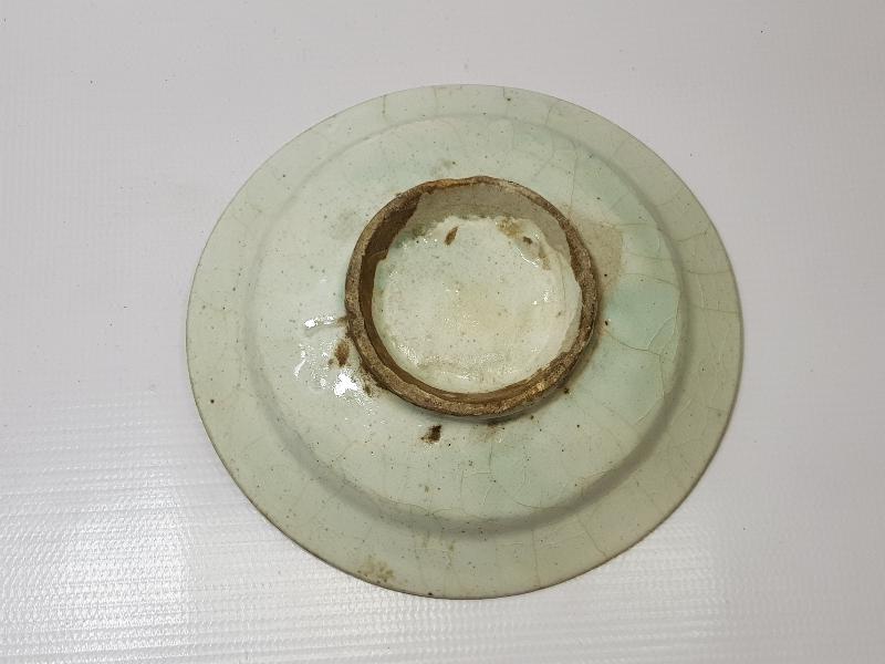 OSMANLI DÖNEMİ 1896 TARİHLİ VE OSMANLICA YAZILI SERAMİK TABAK