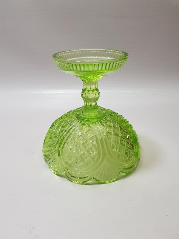 ANTİKA URANYUM CAM ŞEKERLİK