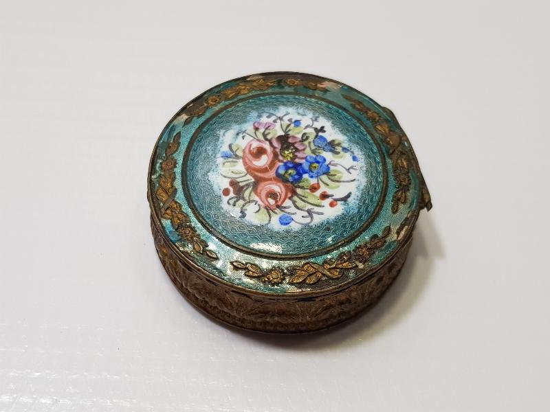 ANTİKA MİNELİ ENFİYE KUTUSU